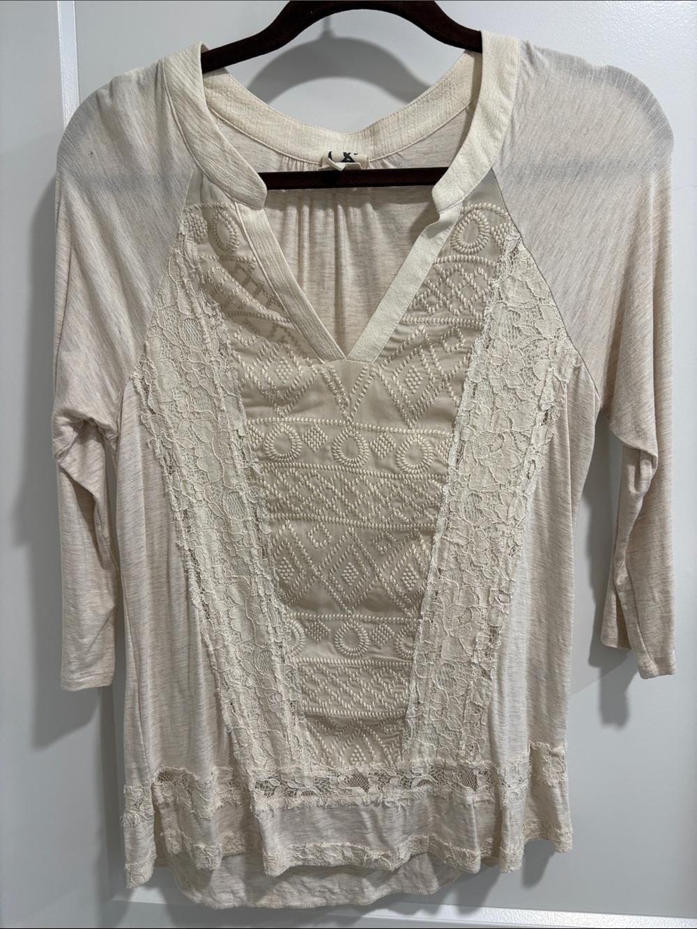 Lace-Panel V-Neck Tunic Top - Cream